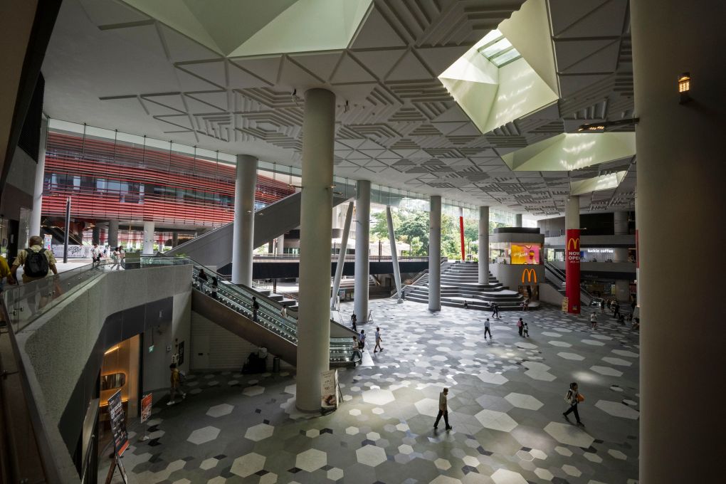 Edificio con vegetación en Singapur